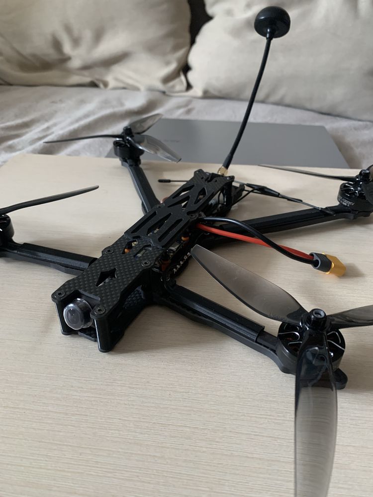 Дрон FPV 7″ 1000TVL (денна камера)