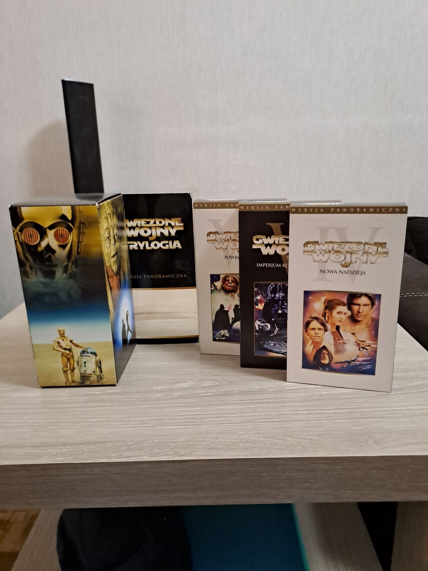 Trylogia STAR WARS na VHS