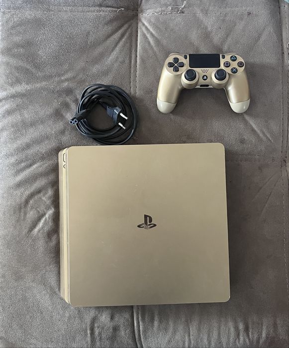 PS4 gold edition