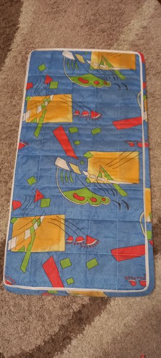 Продам матрас дитячий