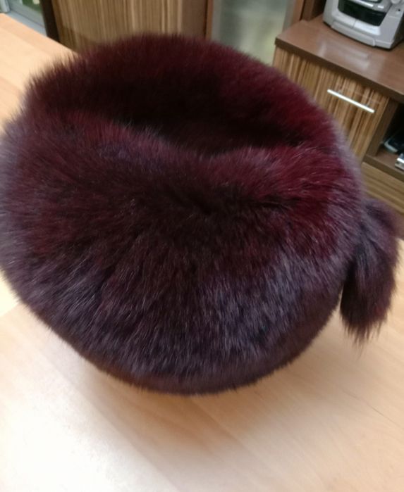 Продам песцовую шапку и песцовый воротник