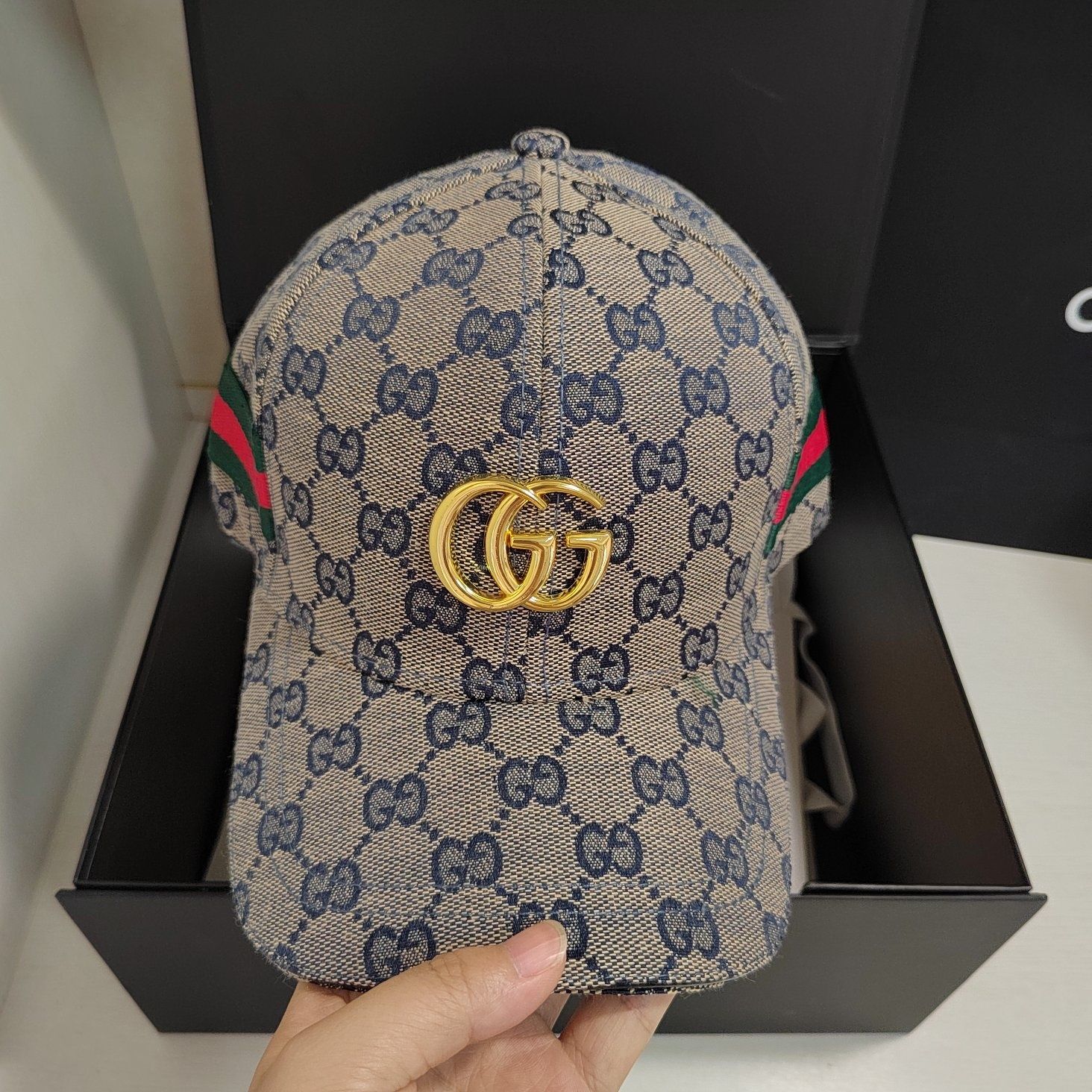 Czapka z daszkiem polecam unisex