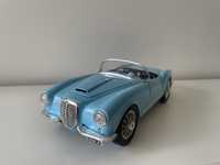 40. Model Lancia Aurelia B24 Spider 1:18 BBurago Burago (nie maisto)