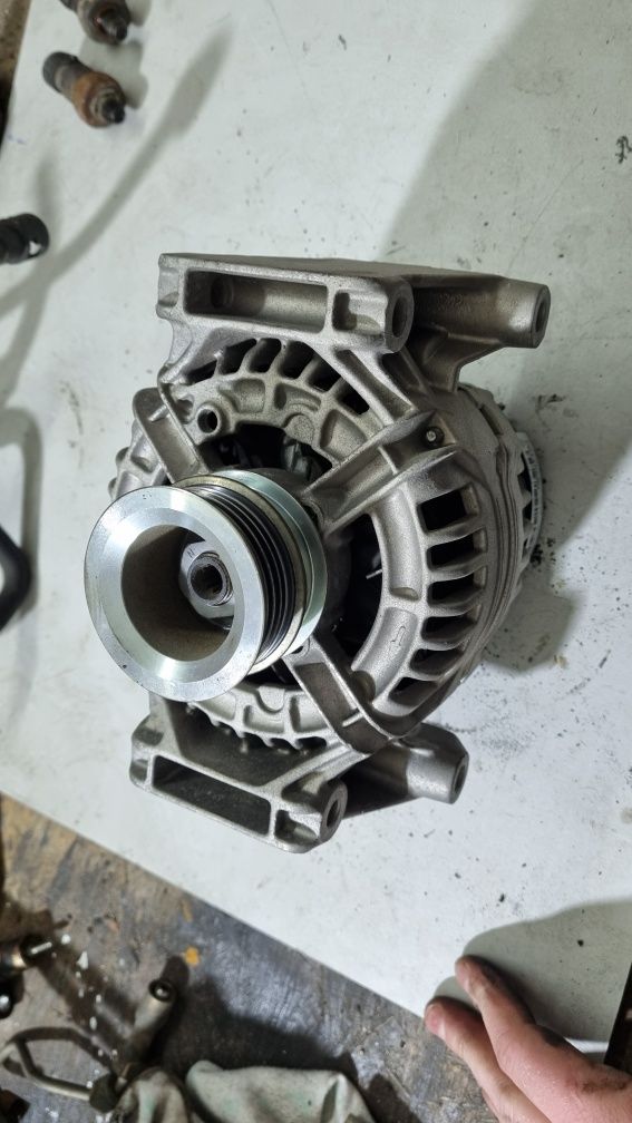 Alternator 2.0 turbo z20net opel vectra c signum benzyna