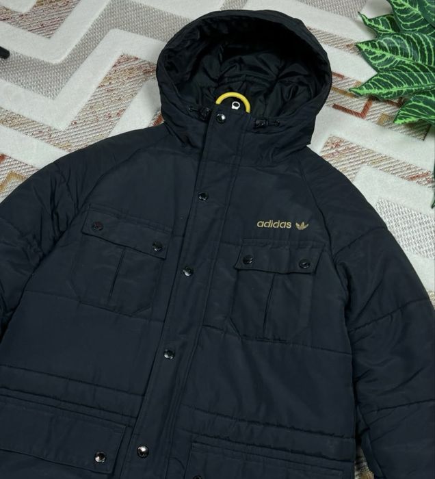 Пуховик adidas orlginal парка зимняя размер Хс-С ( смотрите замеры )