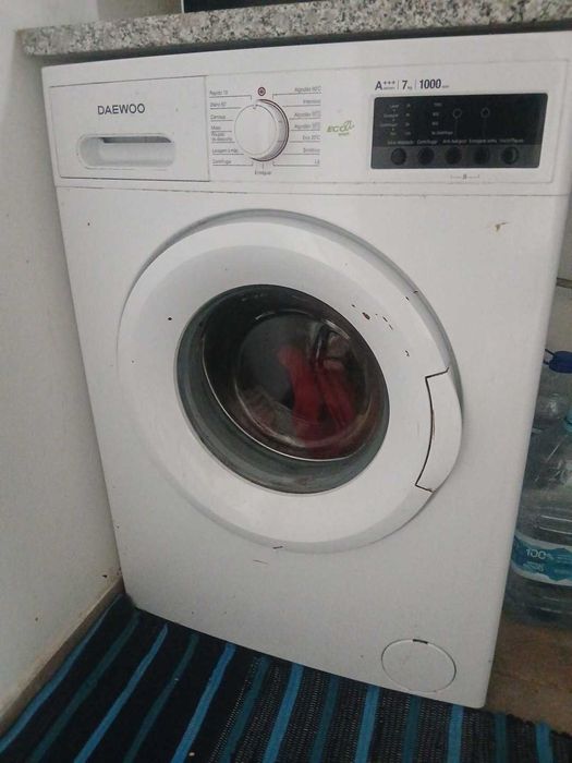 Maquina de lavar roupa