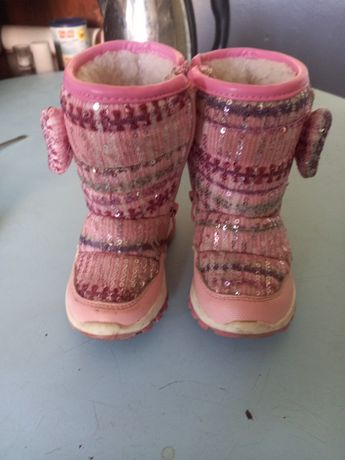 Зимові чобітки для дівчинки 2 рочки