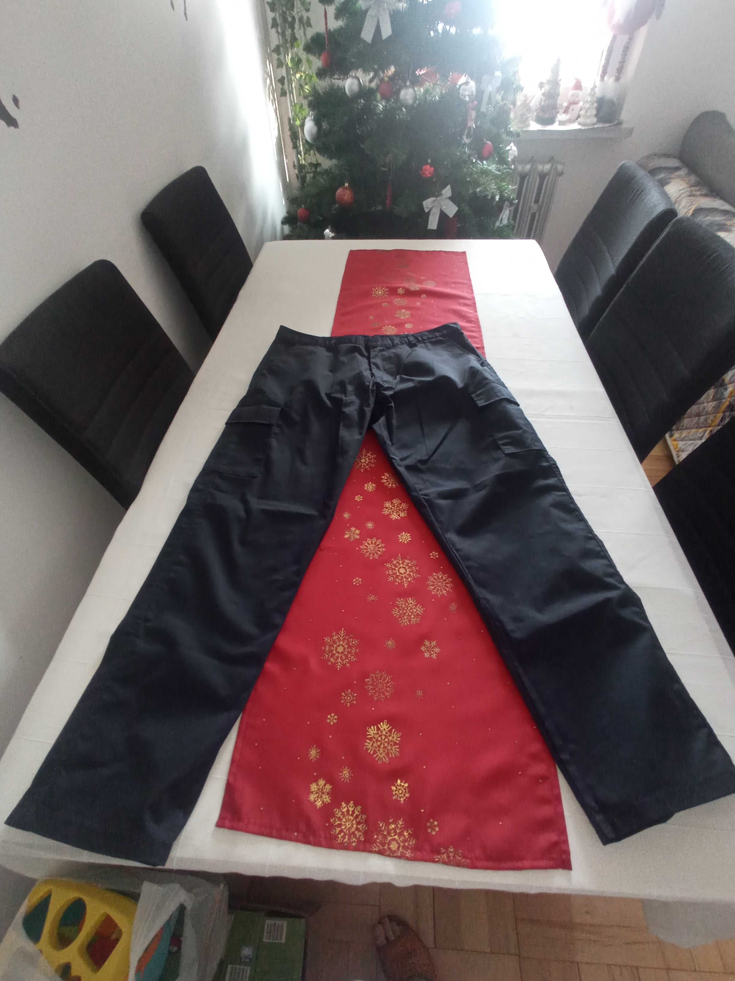 Spodnie robocze Uneck 14(M) nowe