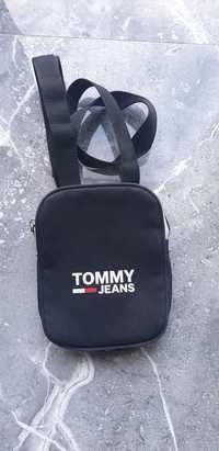Saszetka Tommy Jeans   na dokumenty