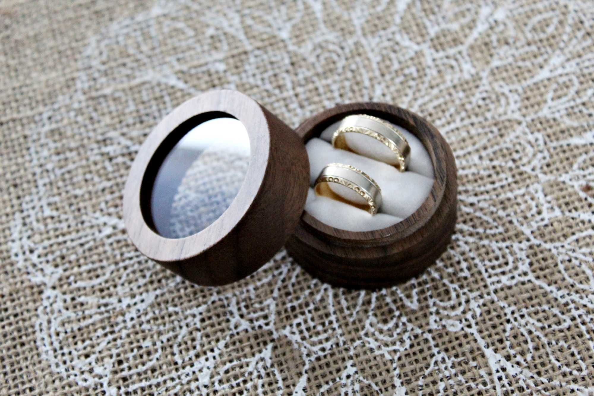 Małe pudełko na obrączki - drewniane rustykalny/boho ślub - okrągłe