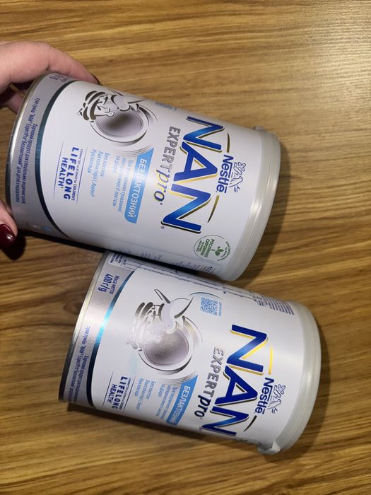 Дитячі суміші для годування