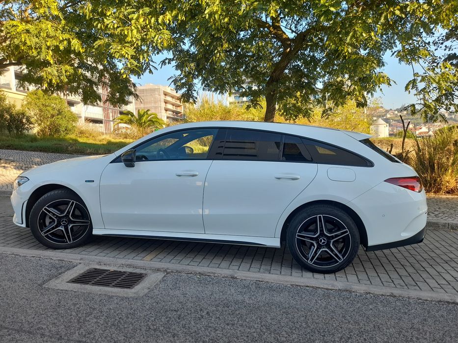 Mercedes CLA 250 E plug-in-hybrid EQ power AMG  garantia mercedes