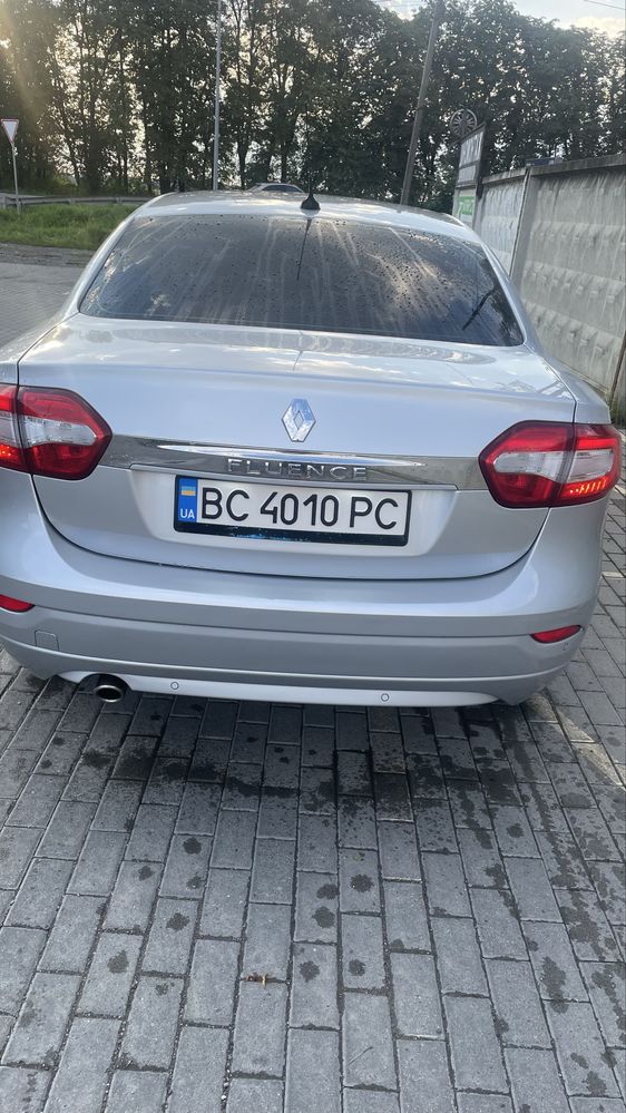 Авто в чудовому стані