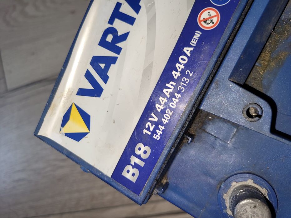 Akumulator varta 44Ah 440A