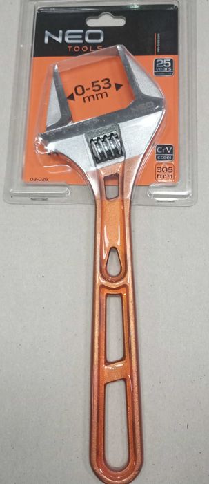Klucz nastawny Neo, o długości 306 mm
