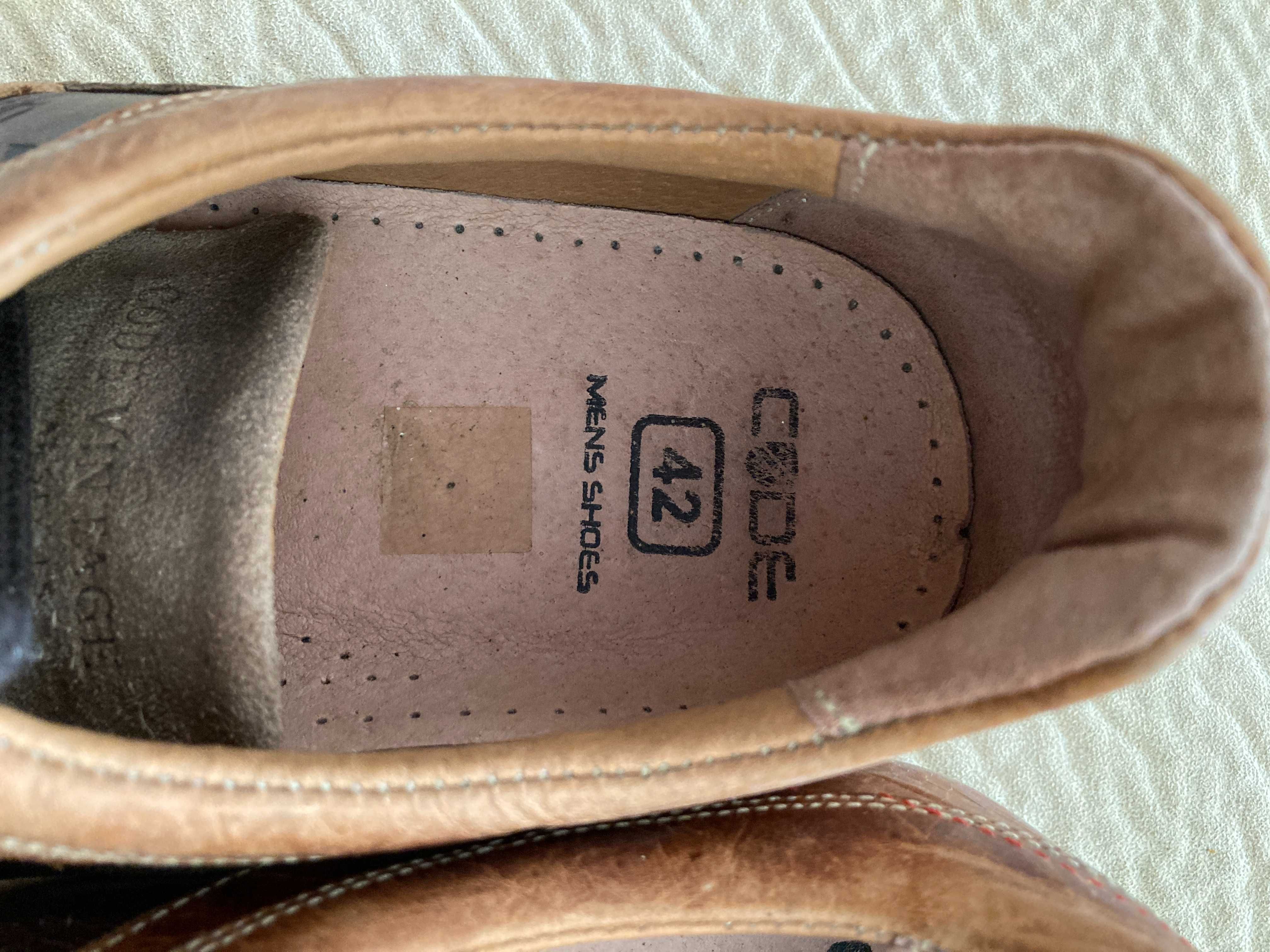 Sapatos Yucca e Code Pele Genuína 42