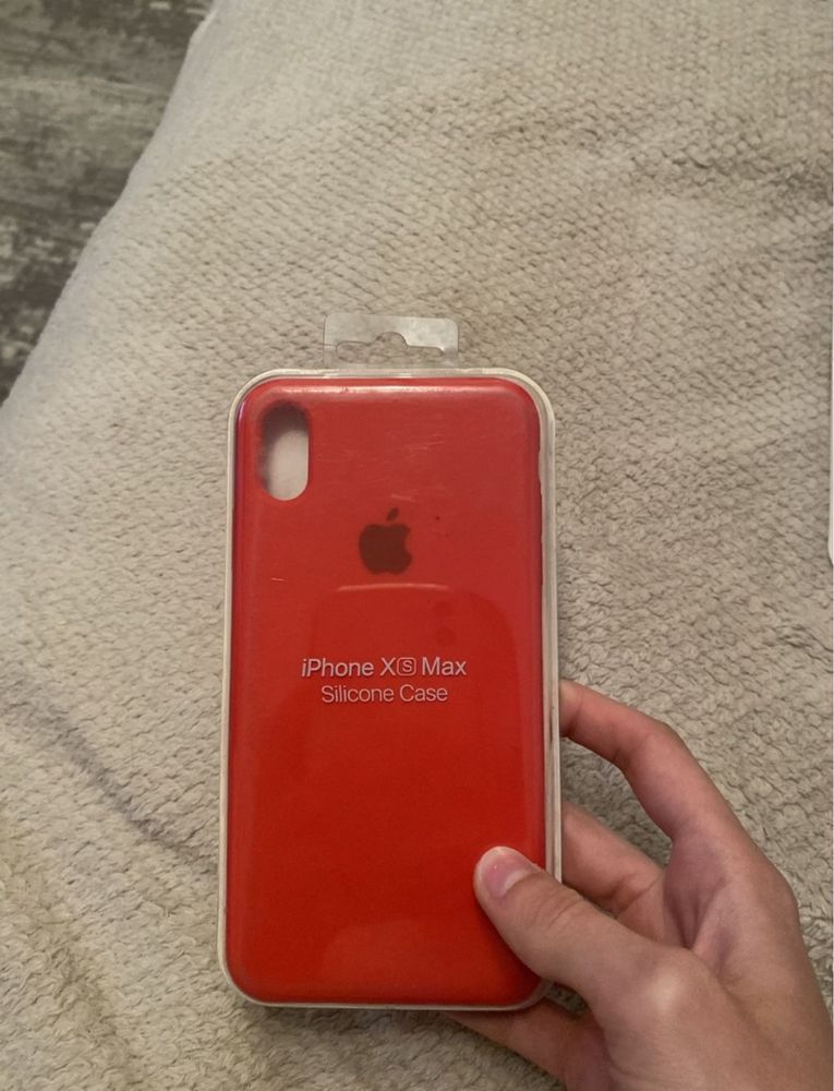 Чохли на Iphone XS MAX