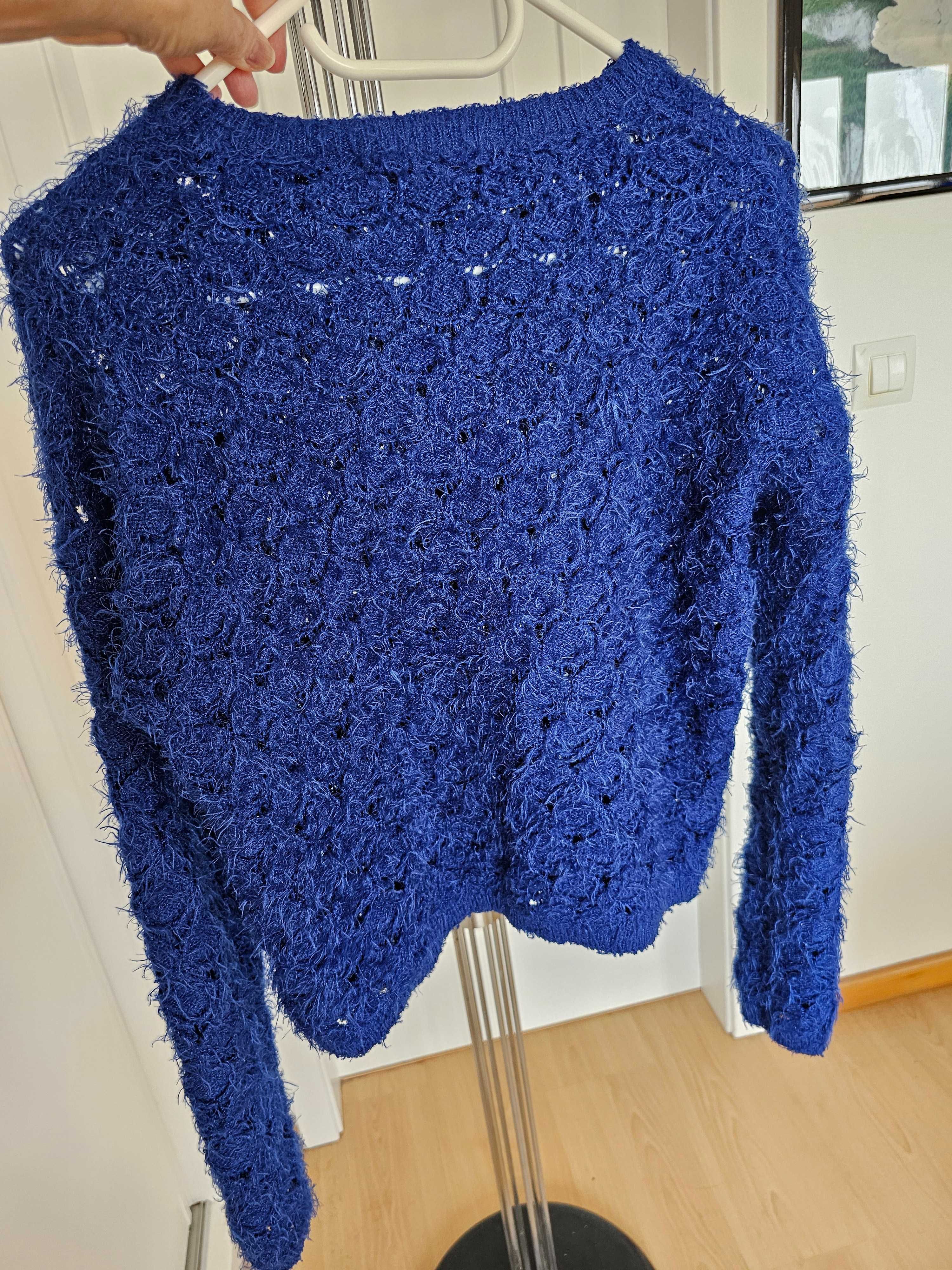 Camisola azul da Bershka, tamanho S