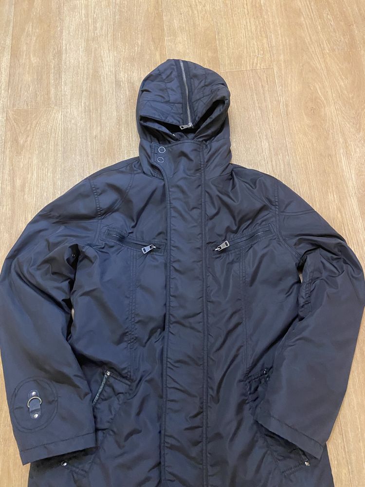 продам курточку moncler