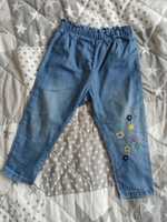 Spodnie cienki jeans z haftem F&F rozm. 80