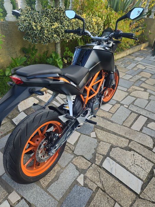 Ktm duke 390
Ano : 2016
Km:13200

Alterações: encontra - se com escape