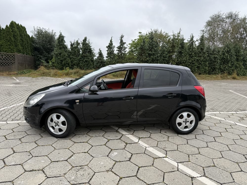 Opel Corsa D 2010r 1.2b  111 Yare *klima*bogate wyposazenie**