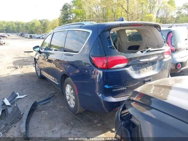 Chrysler Pacifica Touring L 2019