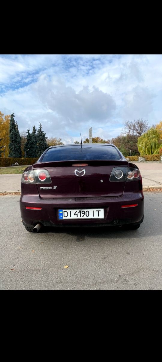 Мазда 3 2006р 1.6 АКПП, газ/бенз. в гарному стані.Власник.