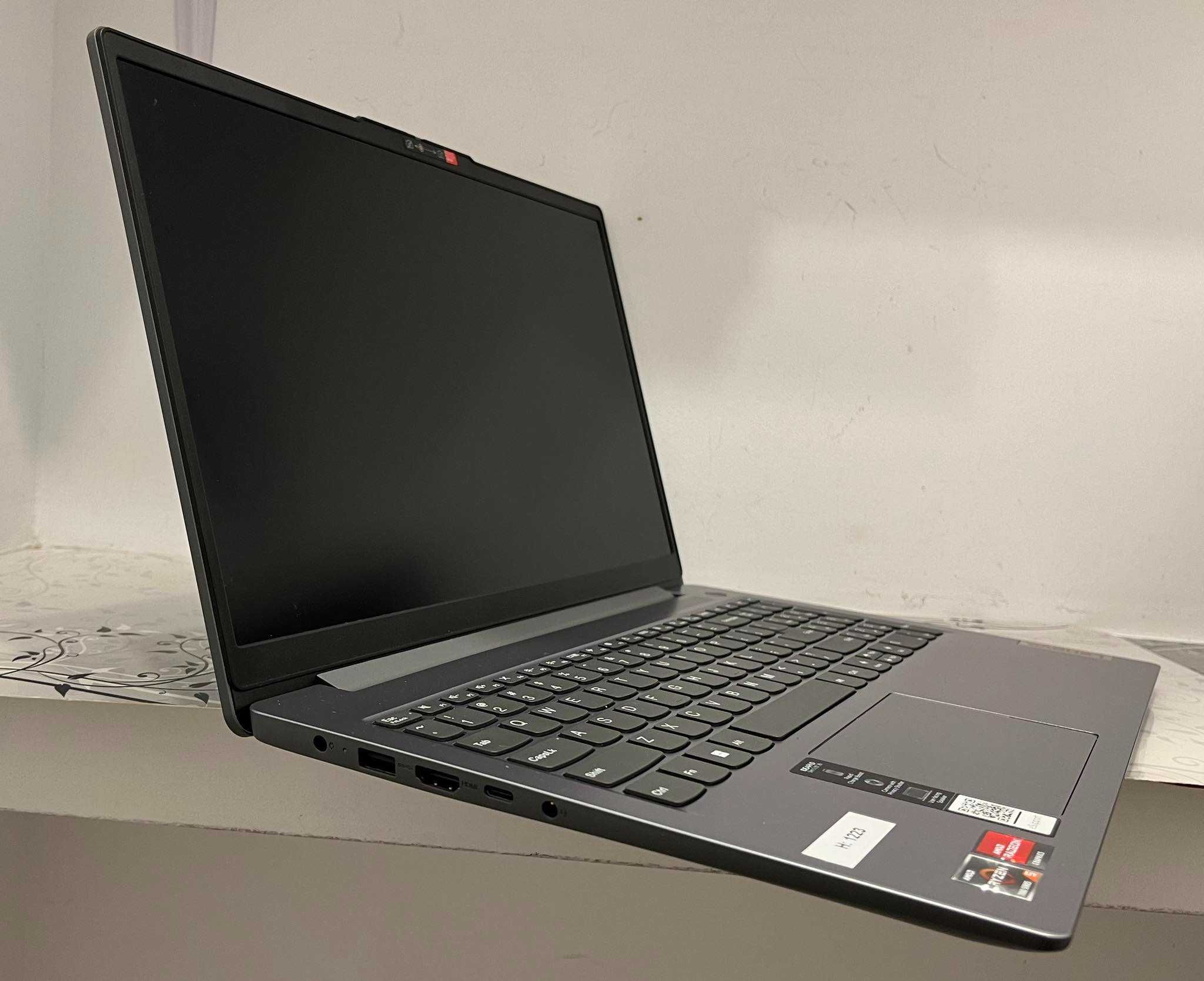 Lenovo IdeaPad Slim 3 15ABR8 Ryzen 5-7530U/8GB/512GB SSD/ WIN 11 Gwara