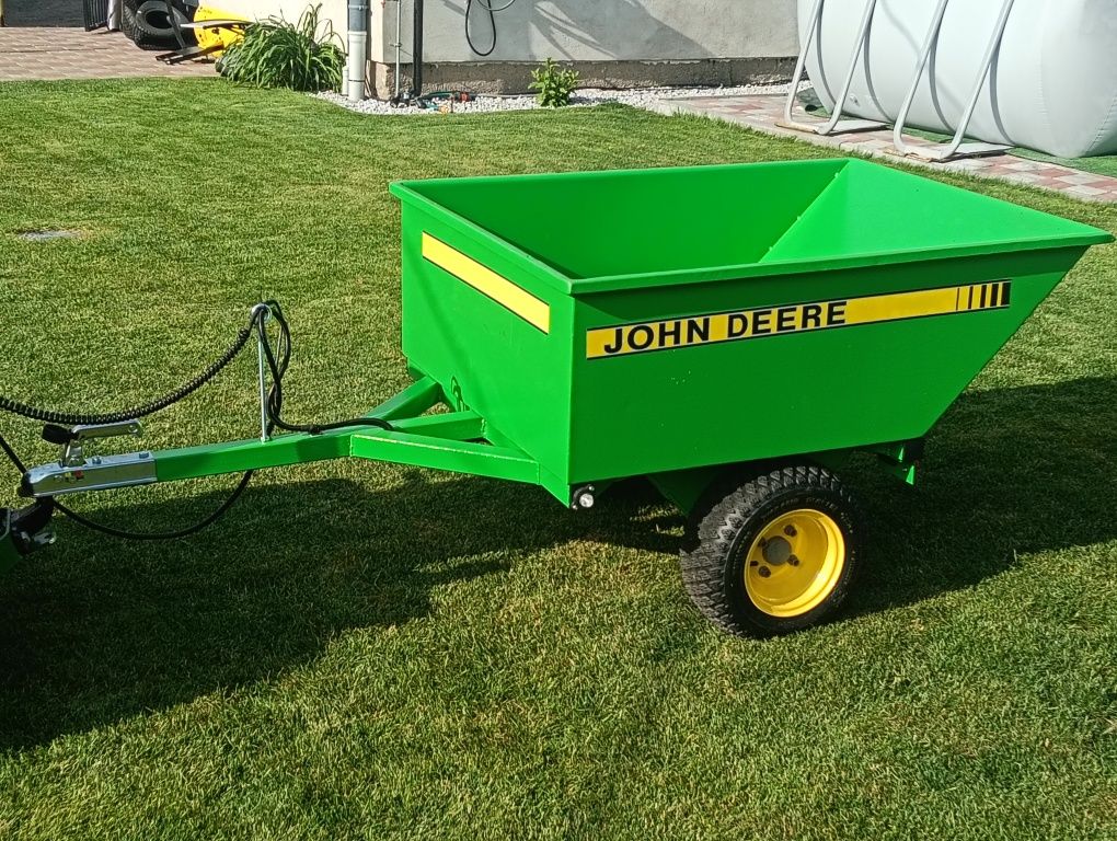 Traktorek kosiarka John Deere 314 z przyczepką