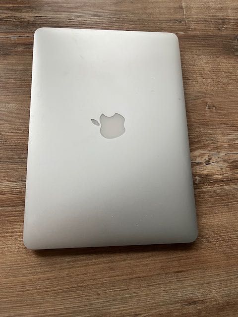 MacBook Pro a1502 (Retina, 13-inch, Mid 2014)