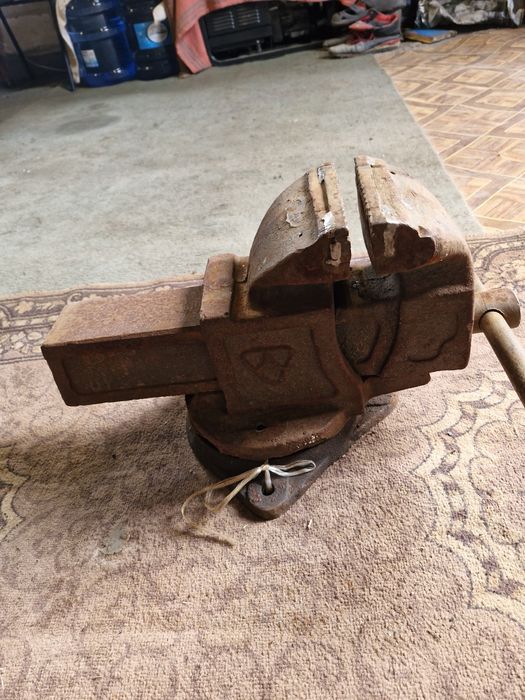 Советские слесарные тиса 140 мм.