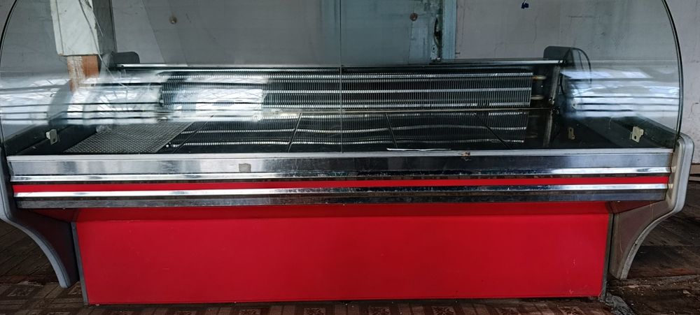 Холодильник ветрина