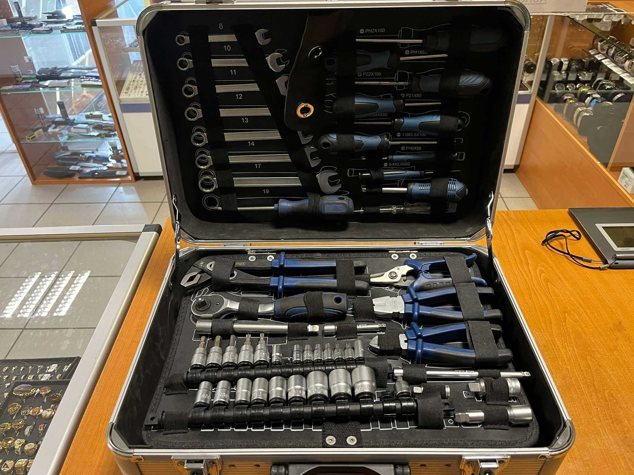 Scheppach TB150 - Zestaw kluczy w walizce - 101 elementów