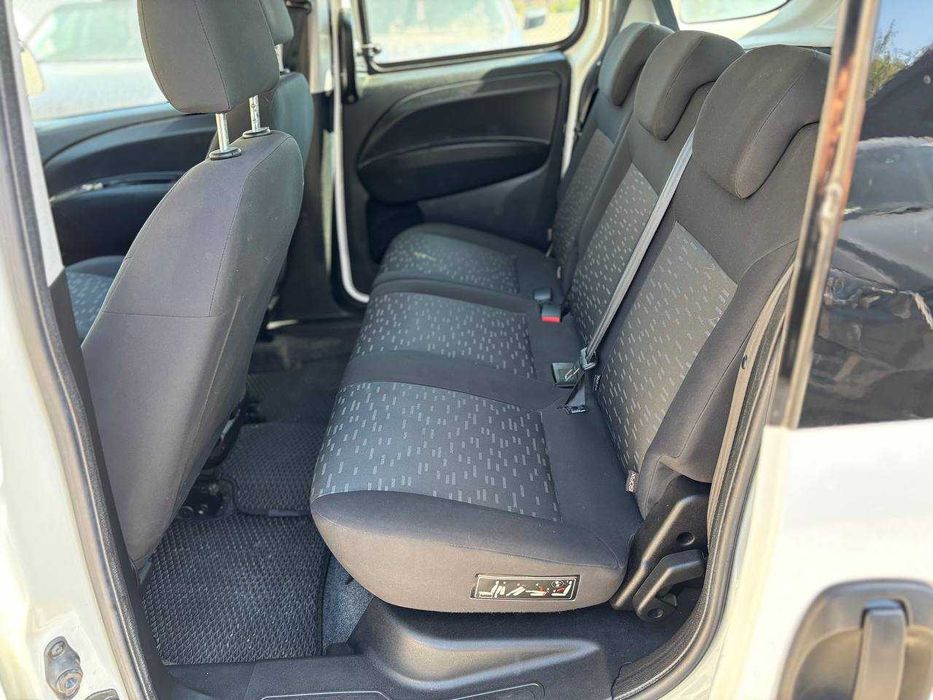 Opel Combo 2012 1.4 л. бензин.Оригінальний пасажир.