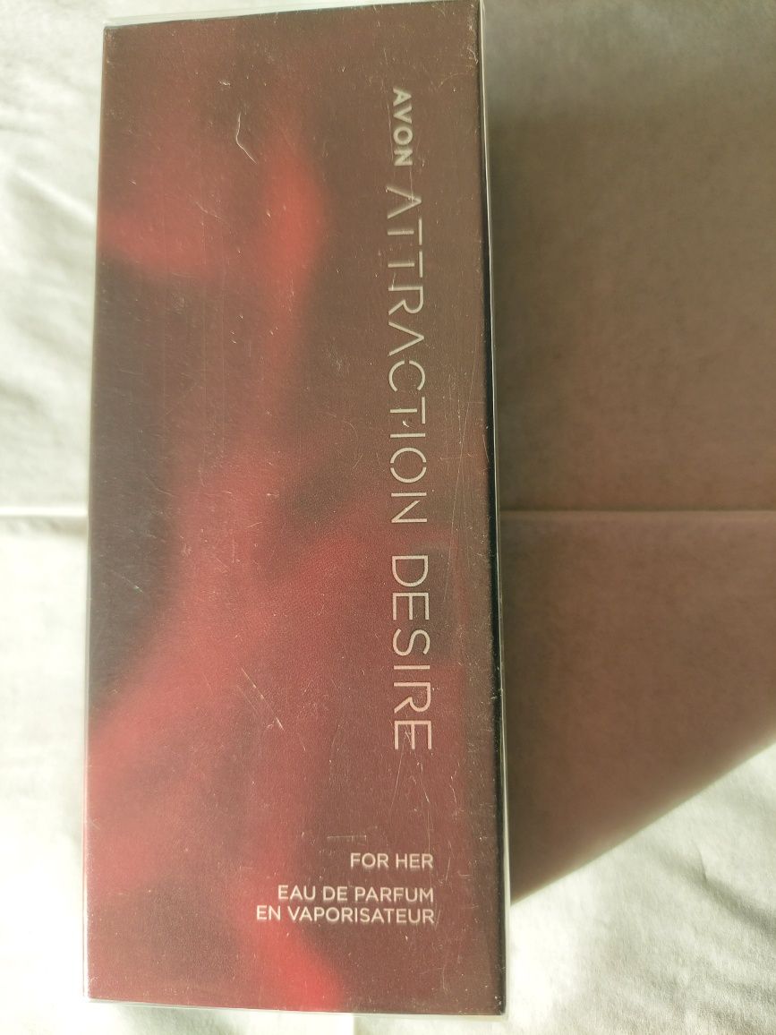 Woda perfumowana Avon Attraction Desire 50 ml