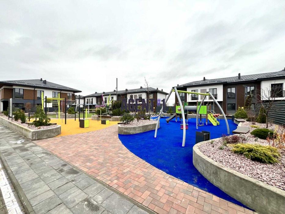 Квадрекс в збудованому котеджному містечку, Петропавлівська Борщагівка