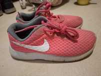 Buty sportowe Nike 30
