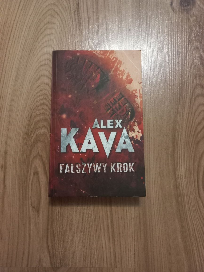 Alex Kava "Fałszywy krok"