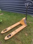 Paleciak Jungheinrich 2500kg