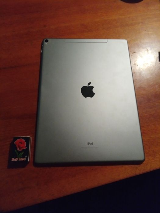 Великий Ipad Pro 12,9" 64 гіга 2017 року планшет
