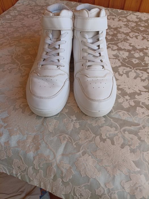 Продам кроссовки хайтопы H&M р.39