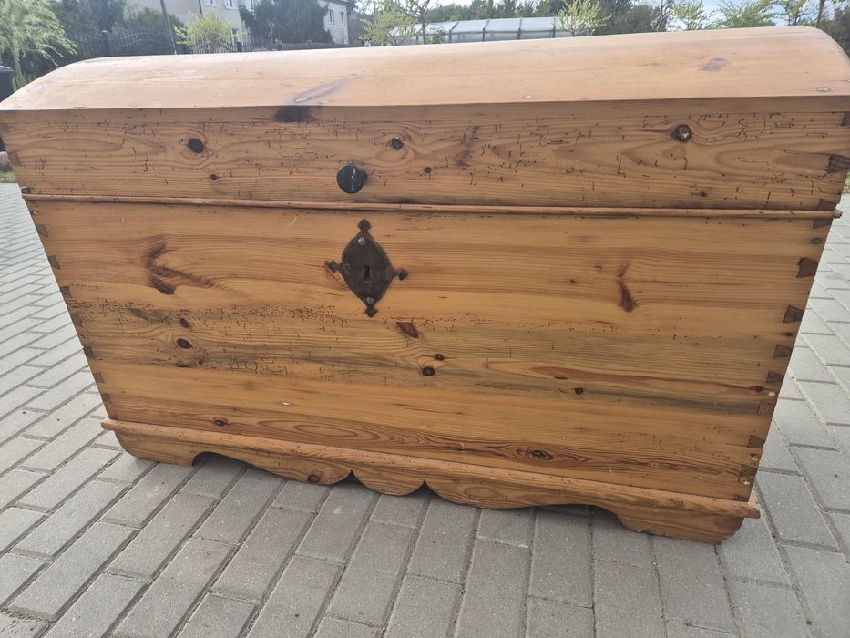 Stary kufer skrzynia TRANSPORT