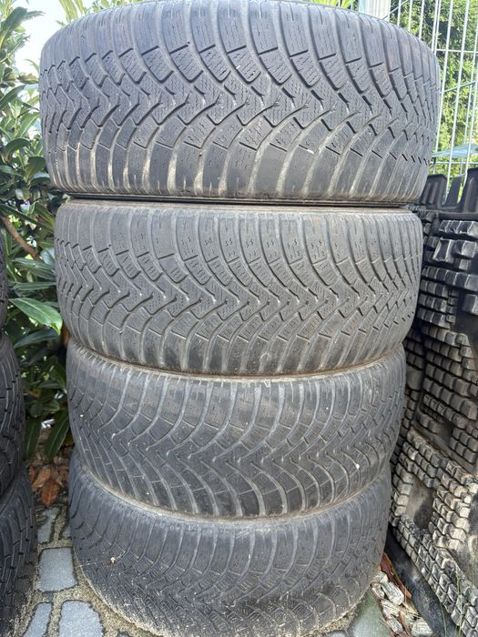 Opony zimowe Falken Eurowinter HS01 205/55/15