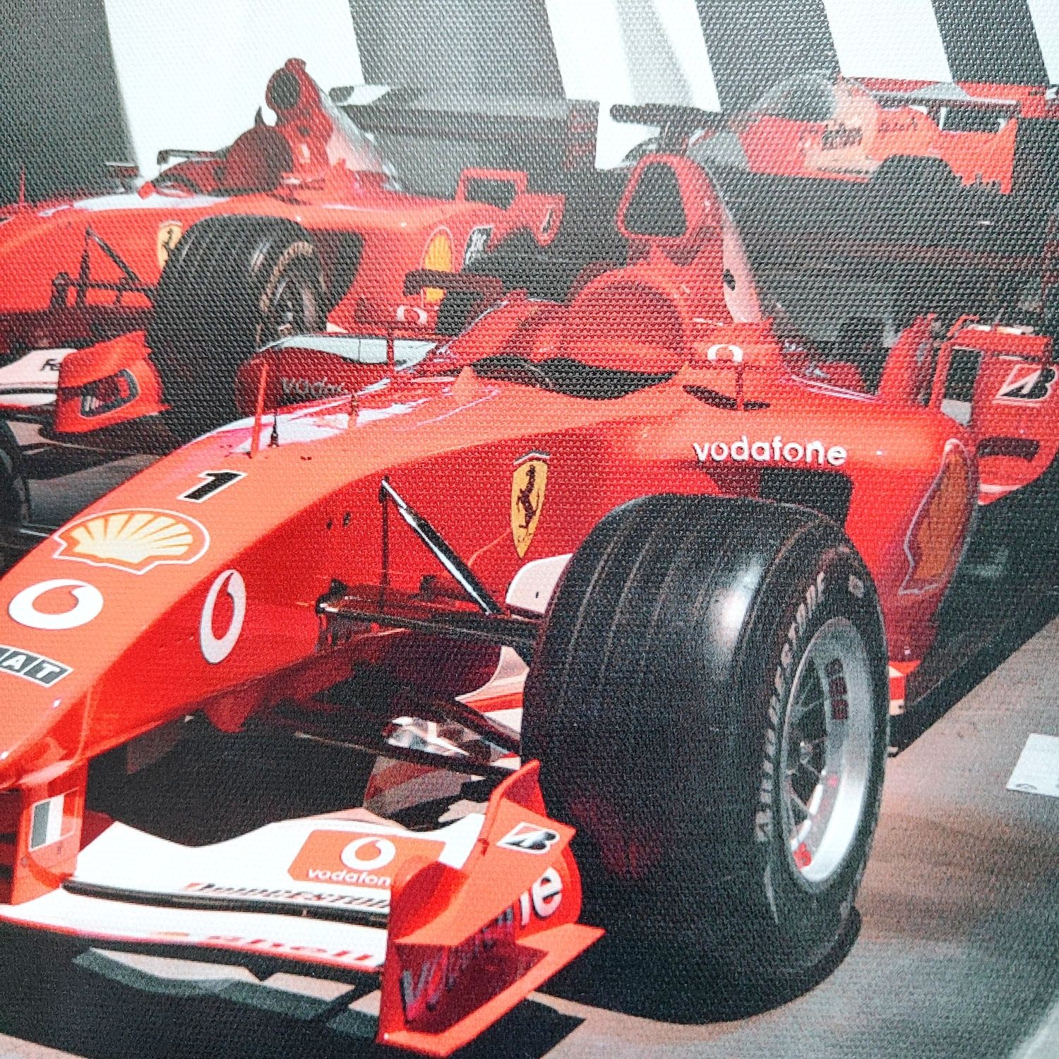 Obraz na ramie płótno nadruk formuła 1 ferrari bolid 40x50