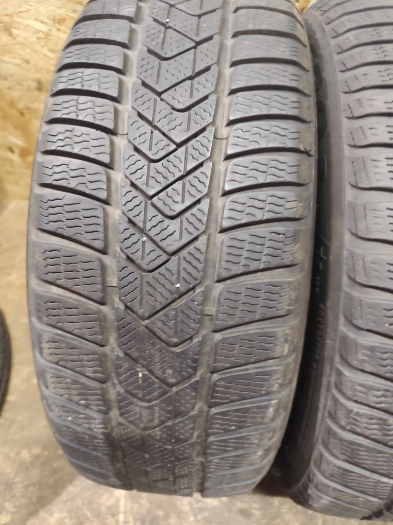 Шини Резина R17(225/55/17)Pirelli, Всесезоні