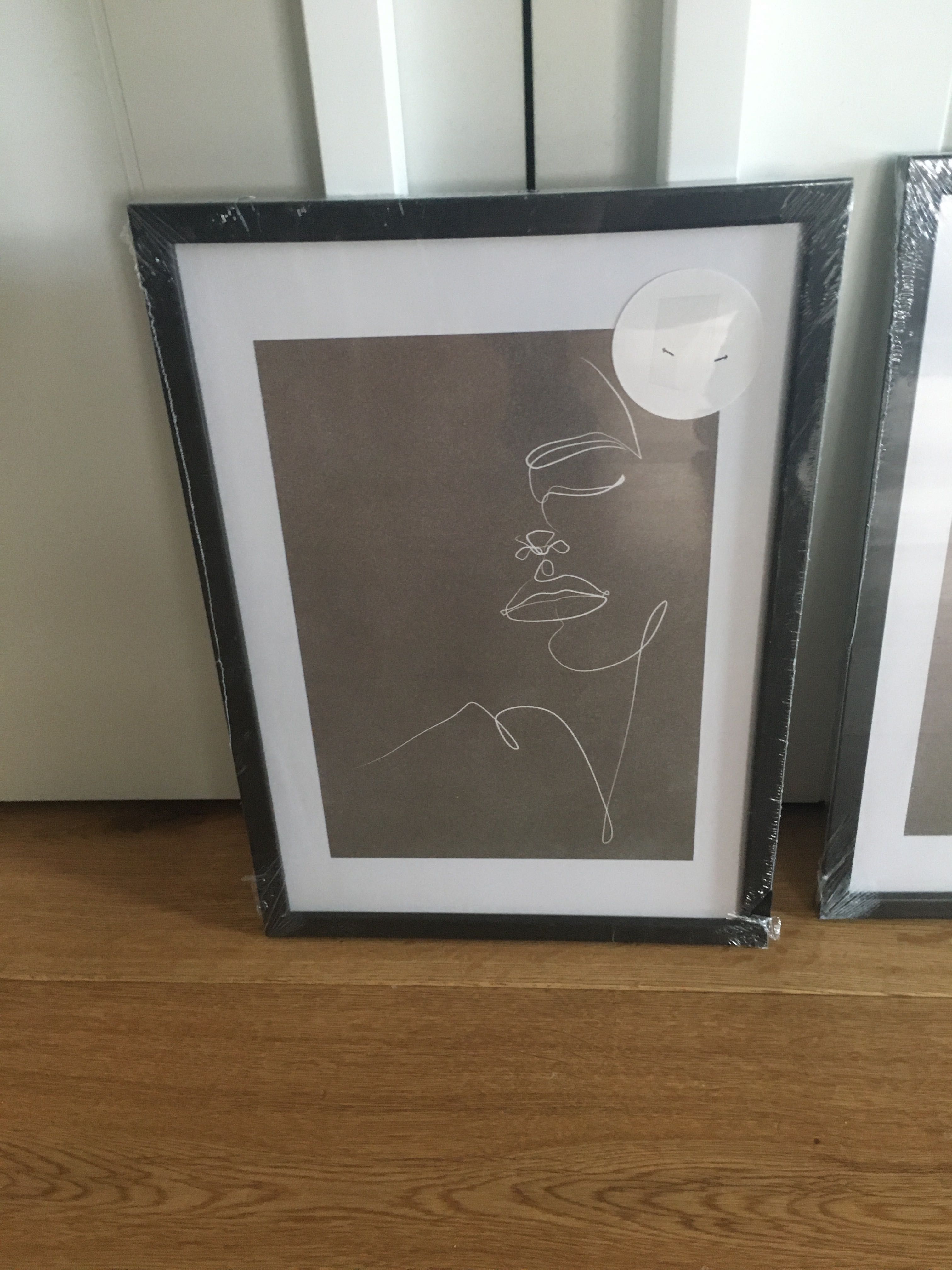 Nowa zafoliowana ramka na zdjęcia 21x30 cm, czarna, mdf