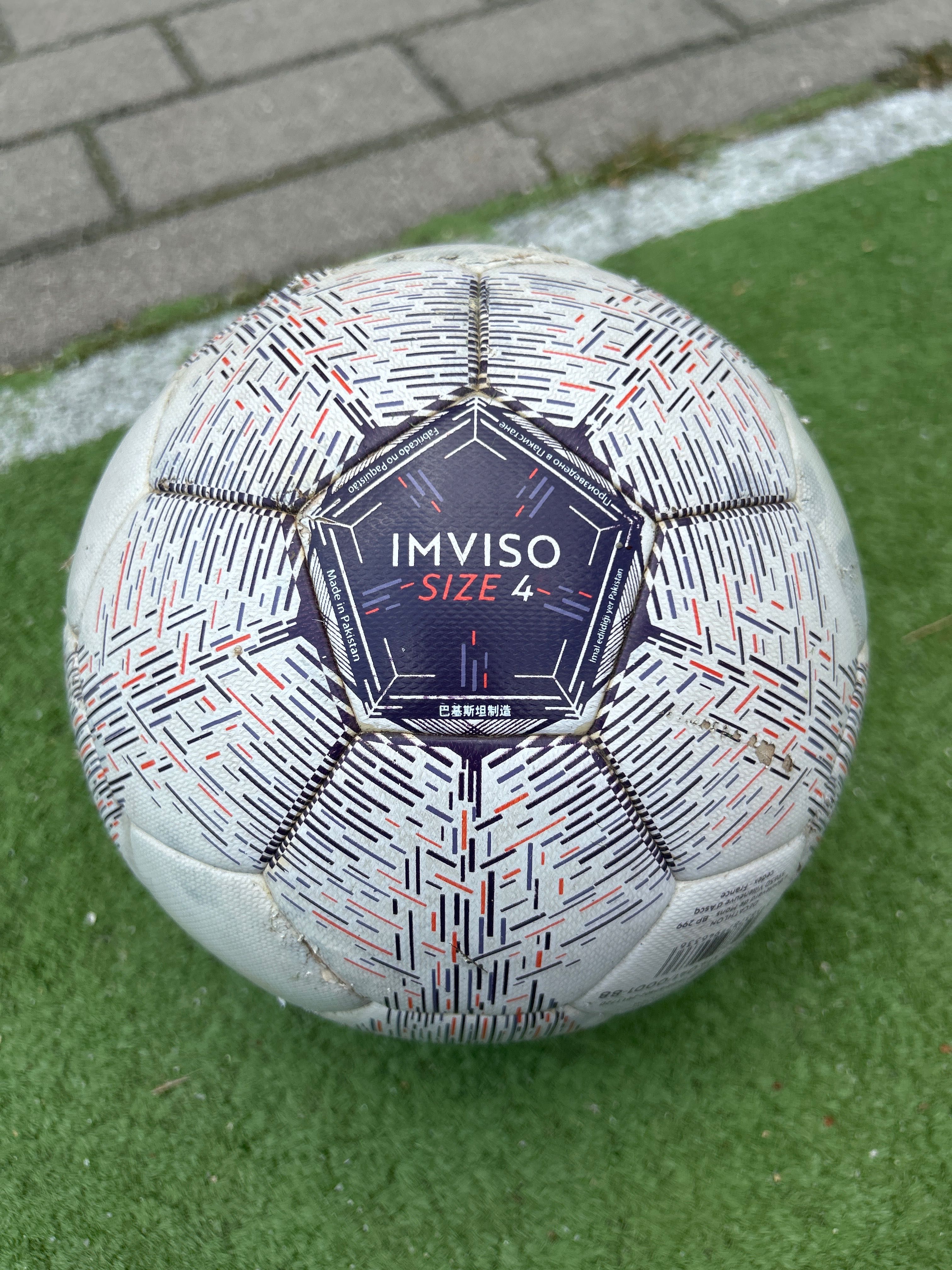 Piłka futsalowa IMVISO Size 4 – używana