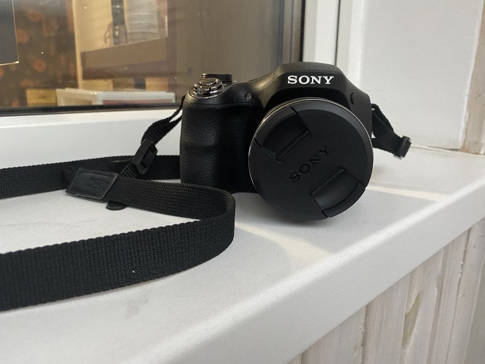 Фотоапарат Sony Cyber-shot DSC-H300 б/у з дефектом