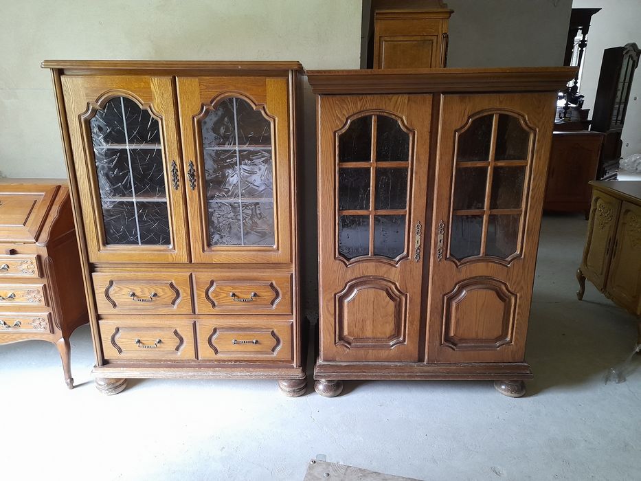 Шафи , комоди ,столи меблі Бе